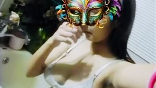 My stepsis send me her nude video